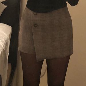 Zara plaid skort with buttons